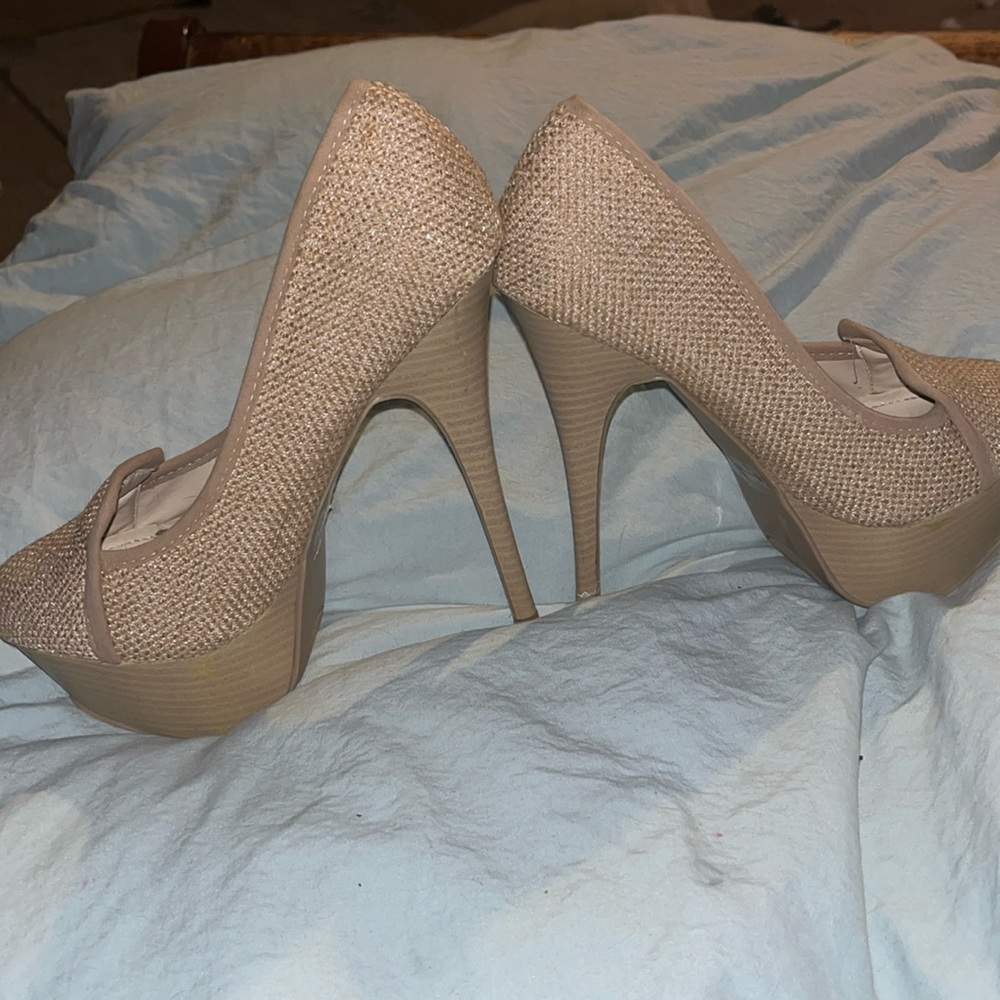 Julians heels